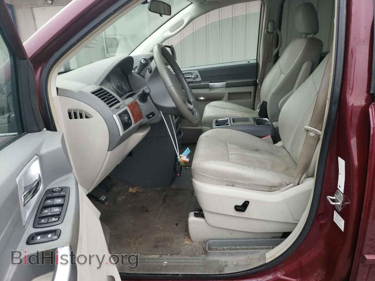 2008 CHRYSLER MINIVAN - VIN: 2A8HR54P88R713090 - Фото 7