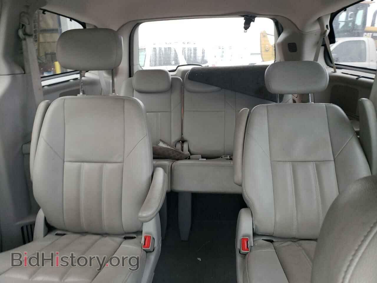 2008 CHRYSLER MINIVAN - VIN: 2A8HR54P88R713090 - Фото 10