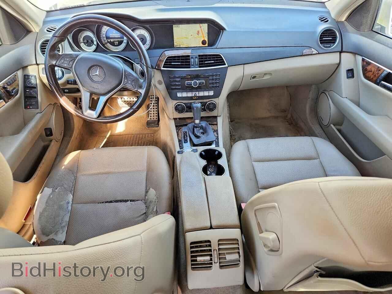 2013 MERCEDES-BENZ C-CLASS - VIN: WDDGF4HB7DR257545 - Photo 8