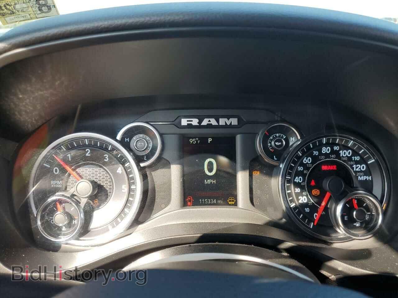 2020 RAM 1500 - VIN: 1C6SRFBT7LN266221 - Фото 9