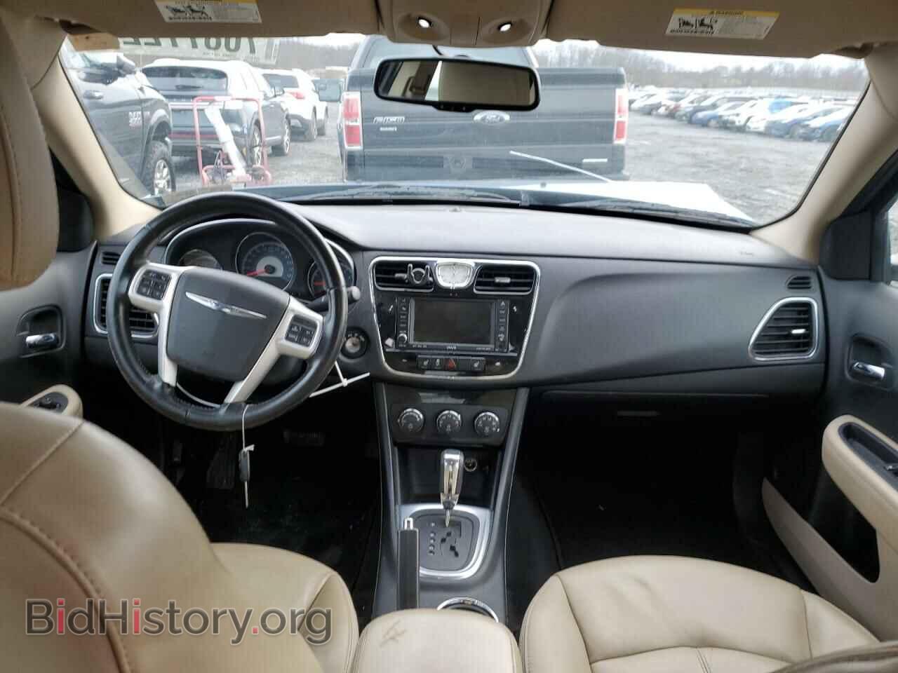 2011 CHRYSLER 200 - VIN: 1C3BC2FB3BN601319 - Фото 8