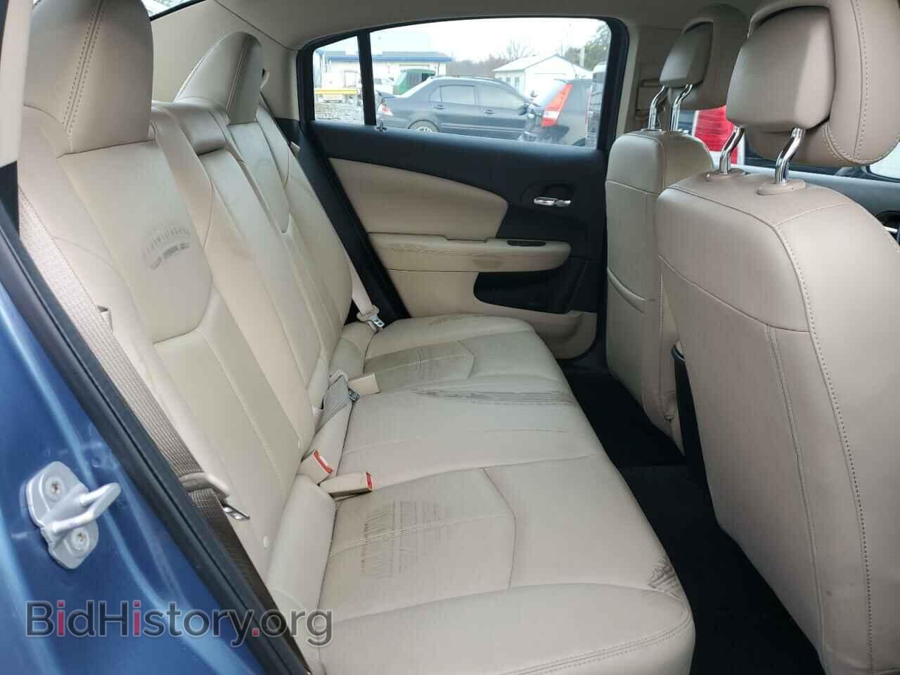 2011 CHRYSLER 200 - VIN: 1C3BC2FB3BN601319 - Фото 10