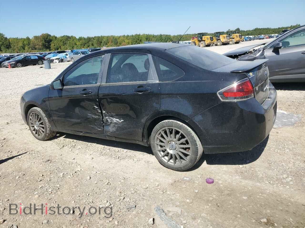 2011 FORD FOCUS - VIN: 1FAHP3GN1BW179852 - Фото 2