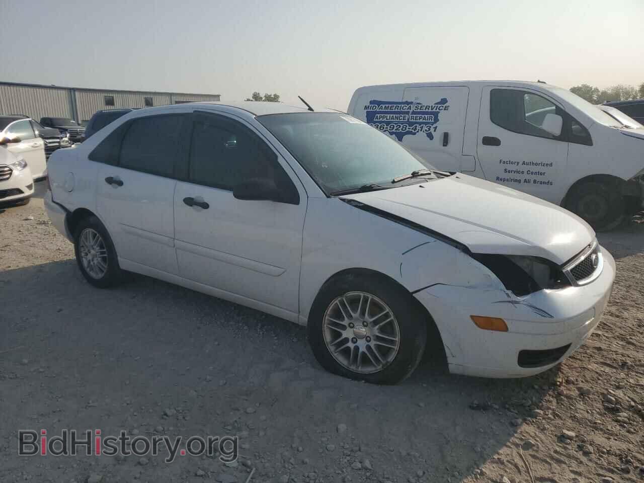 2006 FORD FOCUS - VIN: 1FAFP34N96W196688 - Фото 4