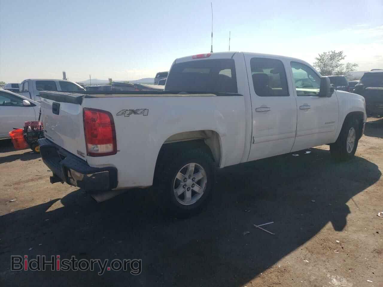 2011 GMC SIERRA - VIN: 3GTU2WE24BG217249 - Фото 3