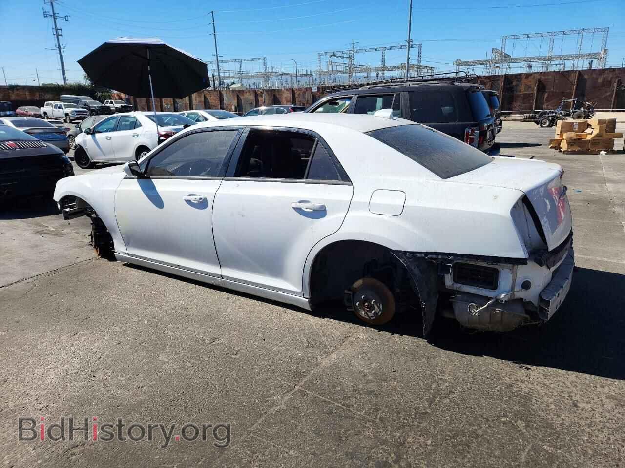 2015 CHRYSLER 300 - VIN: 2C3CCABG8FH905244 - Фото 2