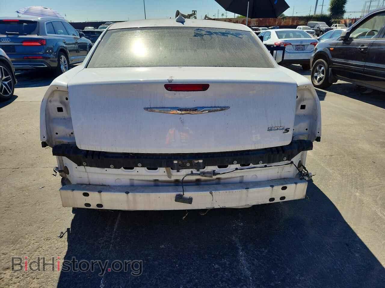 2015 CHRYSLER 300 - VIN: 2C3CCABG8FH905244 - Фото 6