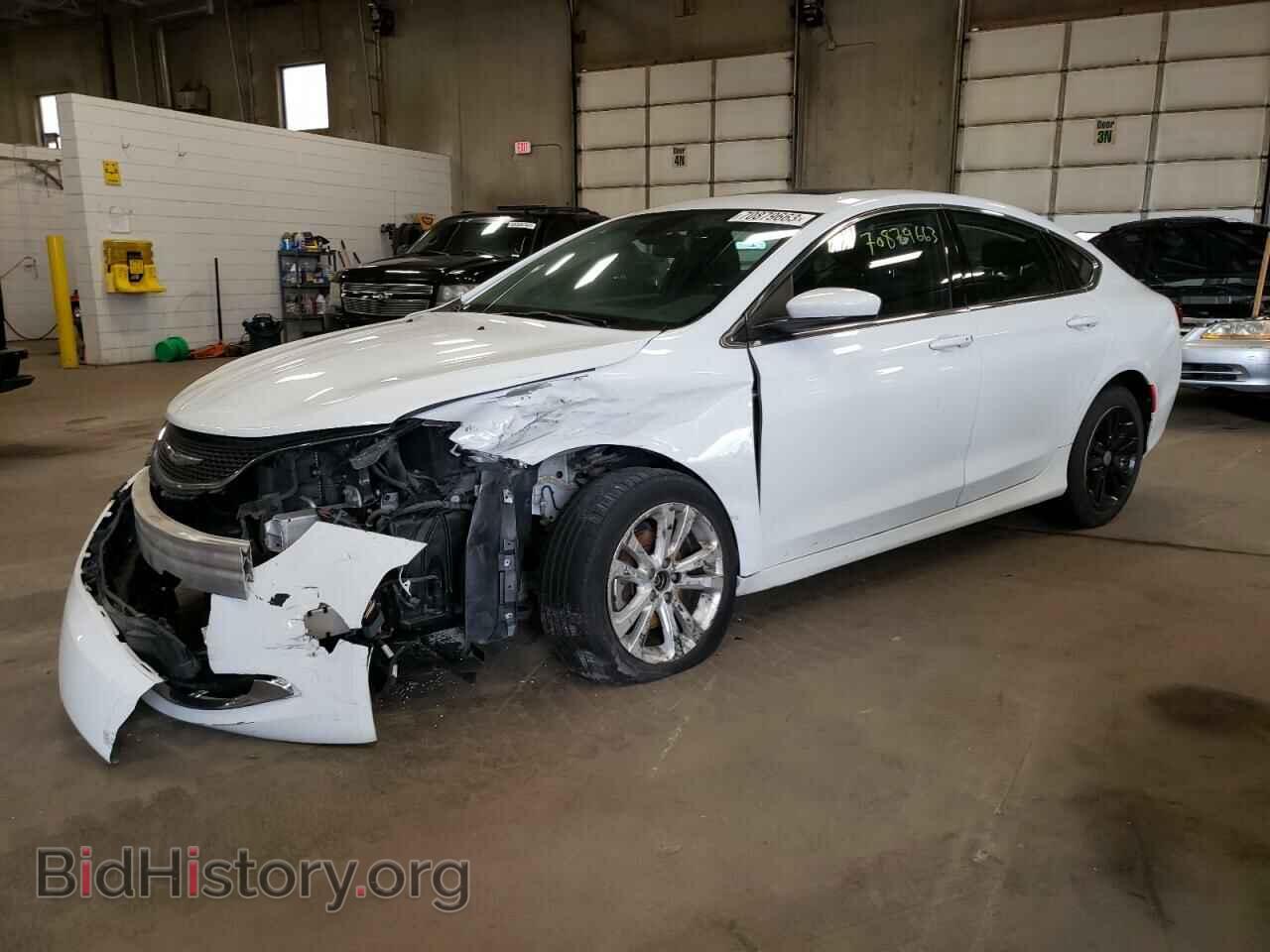 Photo 1C3CCCAB3FN687545 - CHRYSLER 200 2015