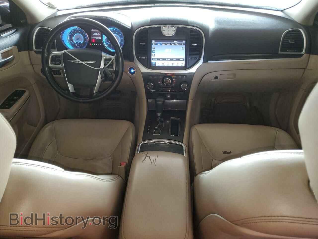 2011 CHRYSLER 300 - VIN: 2C3CA5CG3BH557021 - Фото 8