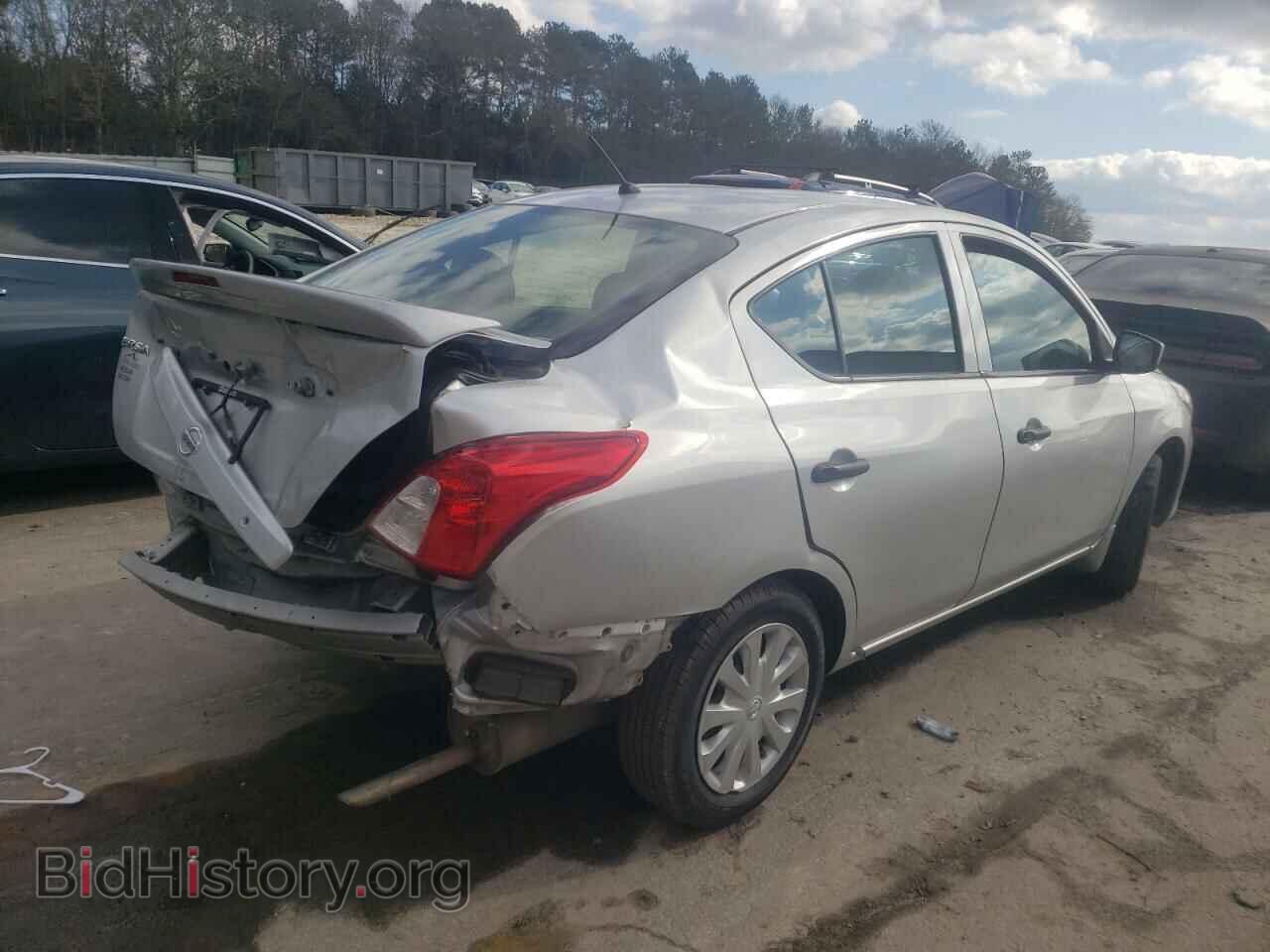 2017 NISSAN VERSA - VIN: 3N1CN7AP3HL880664 - Фото 4