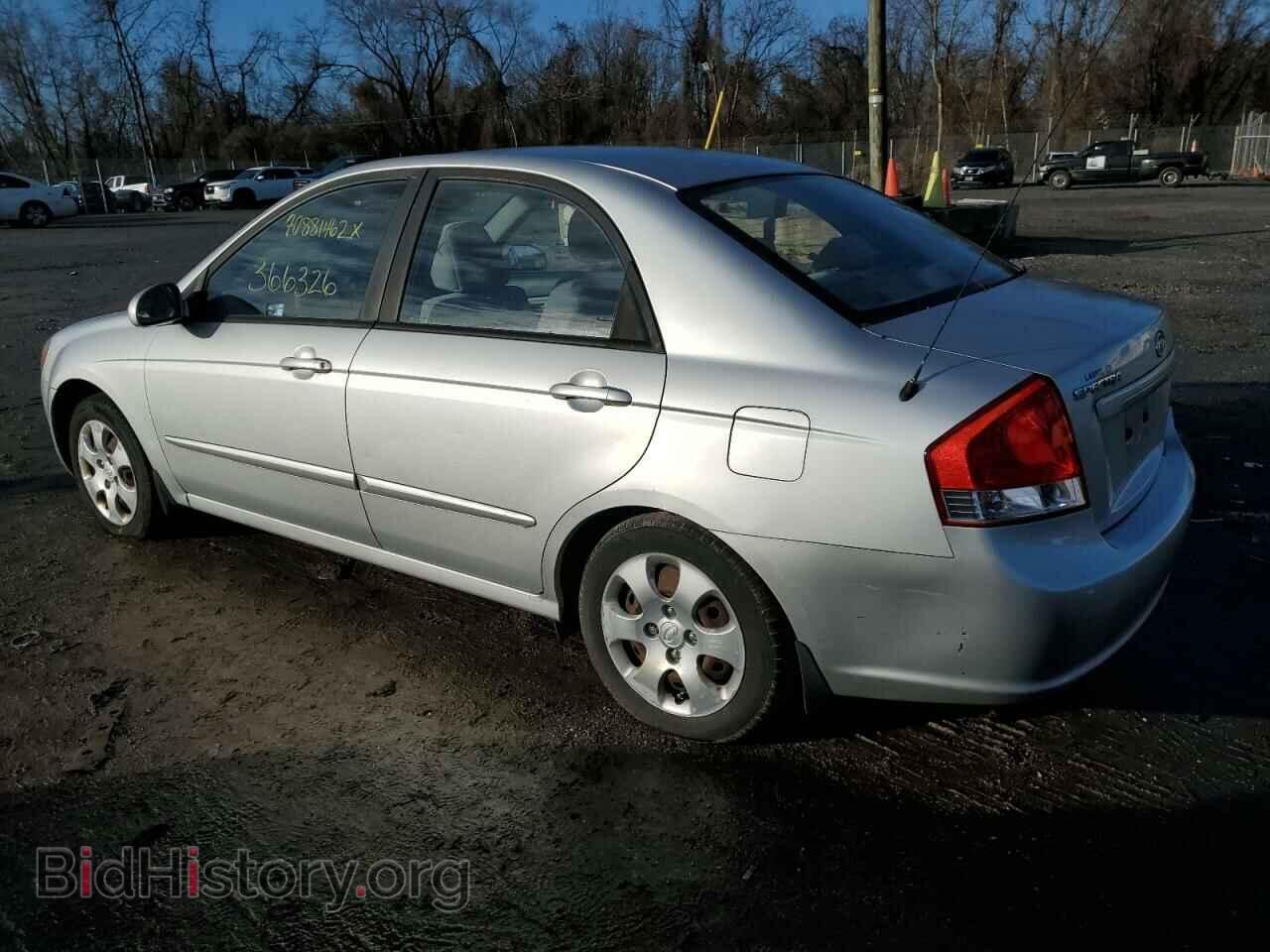 2009 KIA SPECTRA - VIN: KNAFE222995658693 - Фото 2