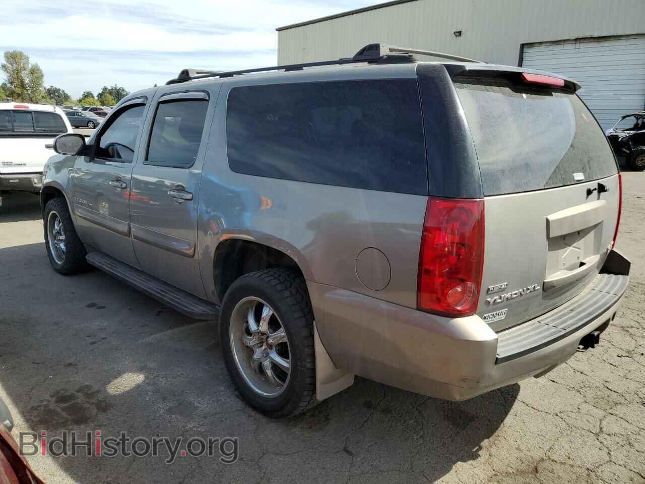 2007 GMC YUKON - VIN: 1GKFK16327J234628 - Фото 2