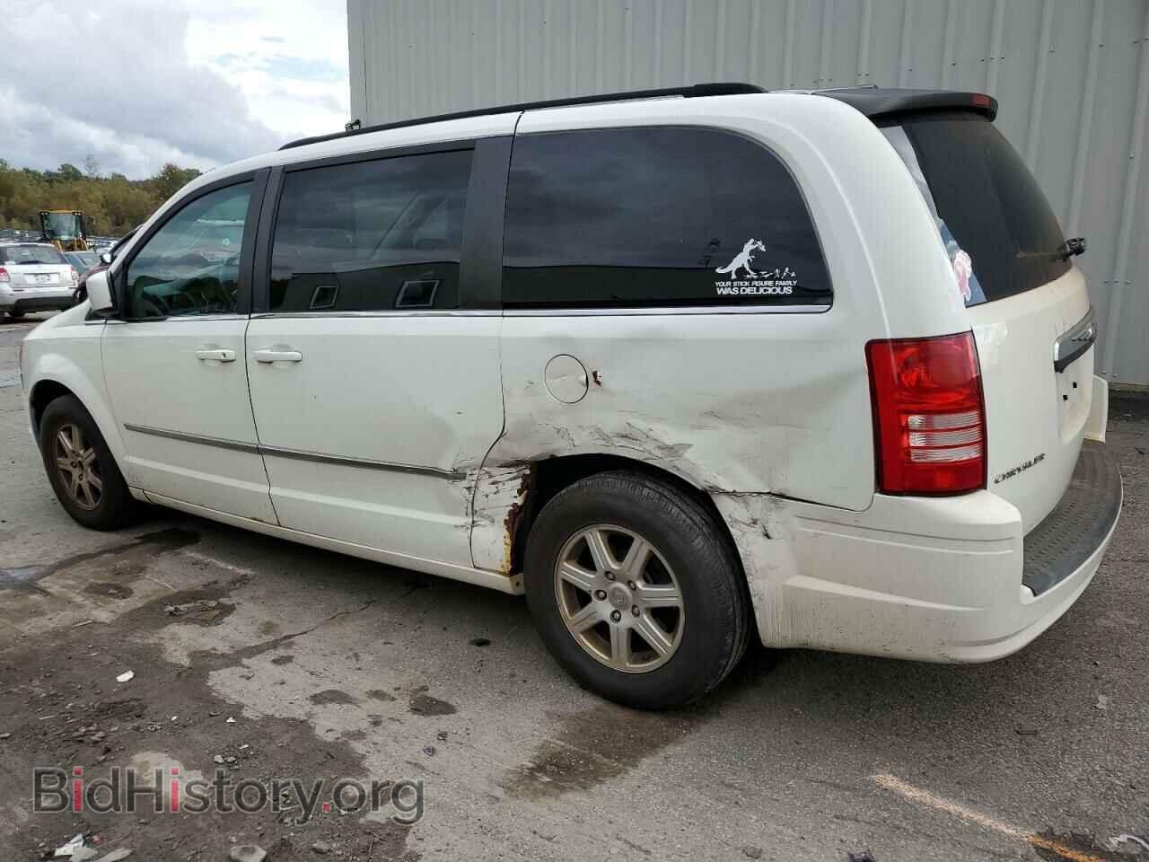 2010 CHRYSLER MINIVAN - VIN: 2A4RR8D11AR496118 - Фото 2