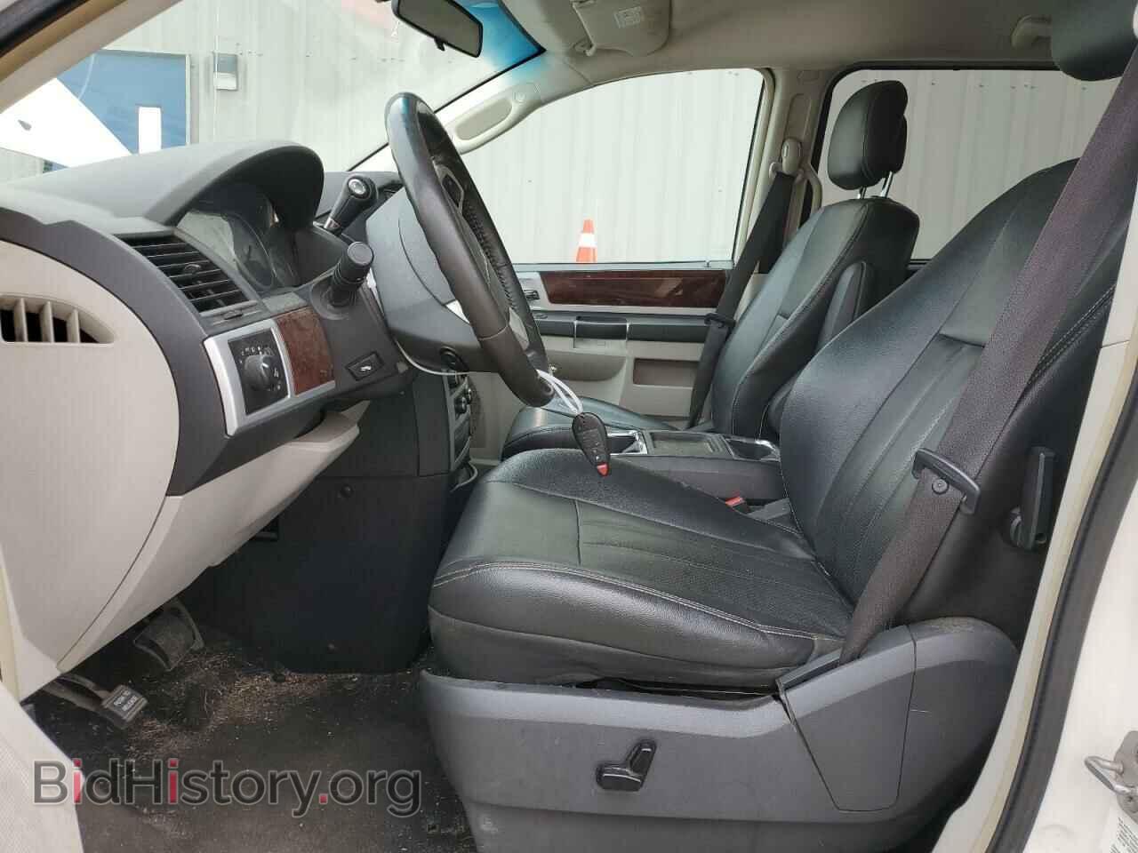 2010 CHRYSLER MINIVAN - VIN: 2A4RR8D11AR496118 - Фото 7