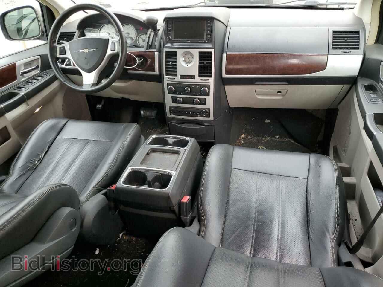 2010 CHRYSLER MINIVAN - VIN: 2A4RR8D11AR496118 - Фото 8