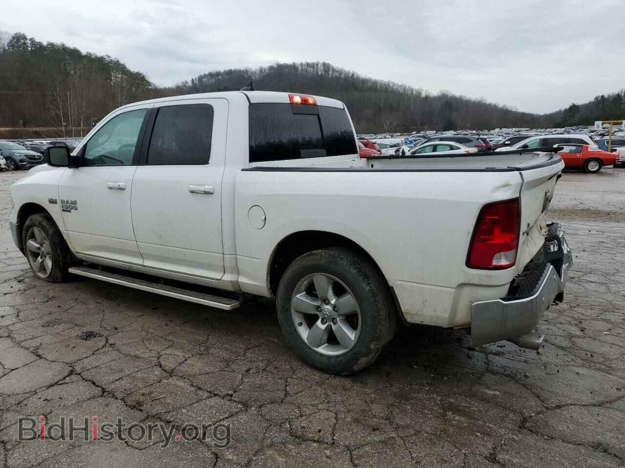 2019 RAM 1500 - VIN: 1C6RR6LT8KS573569 - Фото 2