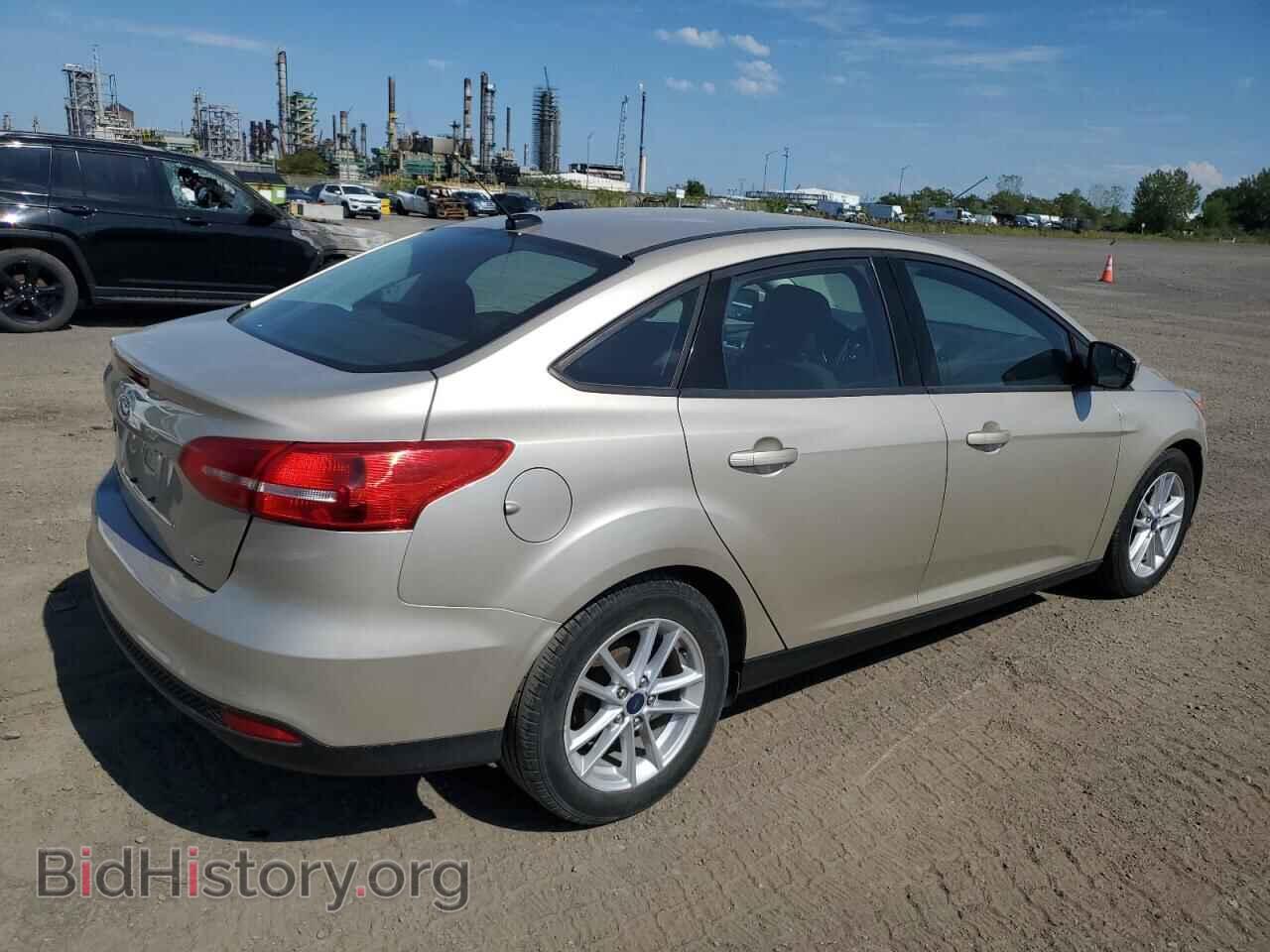 2017 FORD FOCUS - VIN: 1FADP3F2XHL250417 - Фото 3