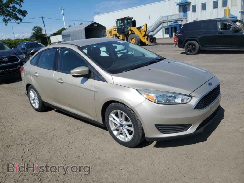 2017 Ford FOCUS (VIN 1FADP3F2XHL250417) — photo 4 of 12