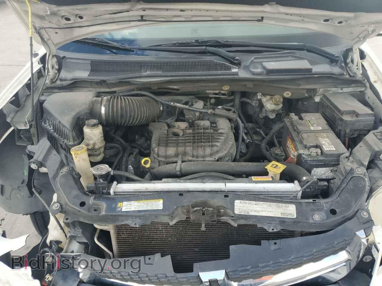 2011 DODGE CARAVAN - VIN: 2D4RN5DG8BR689066 - Photo 12