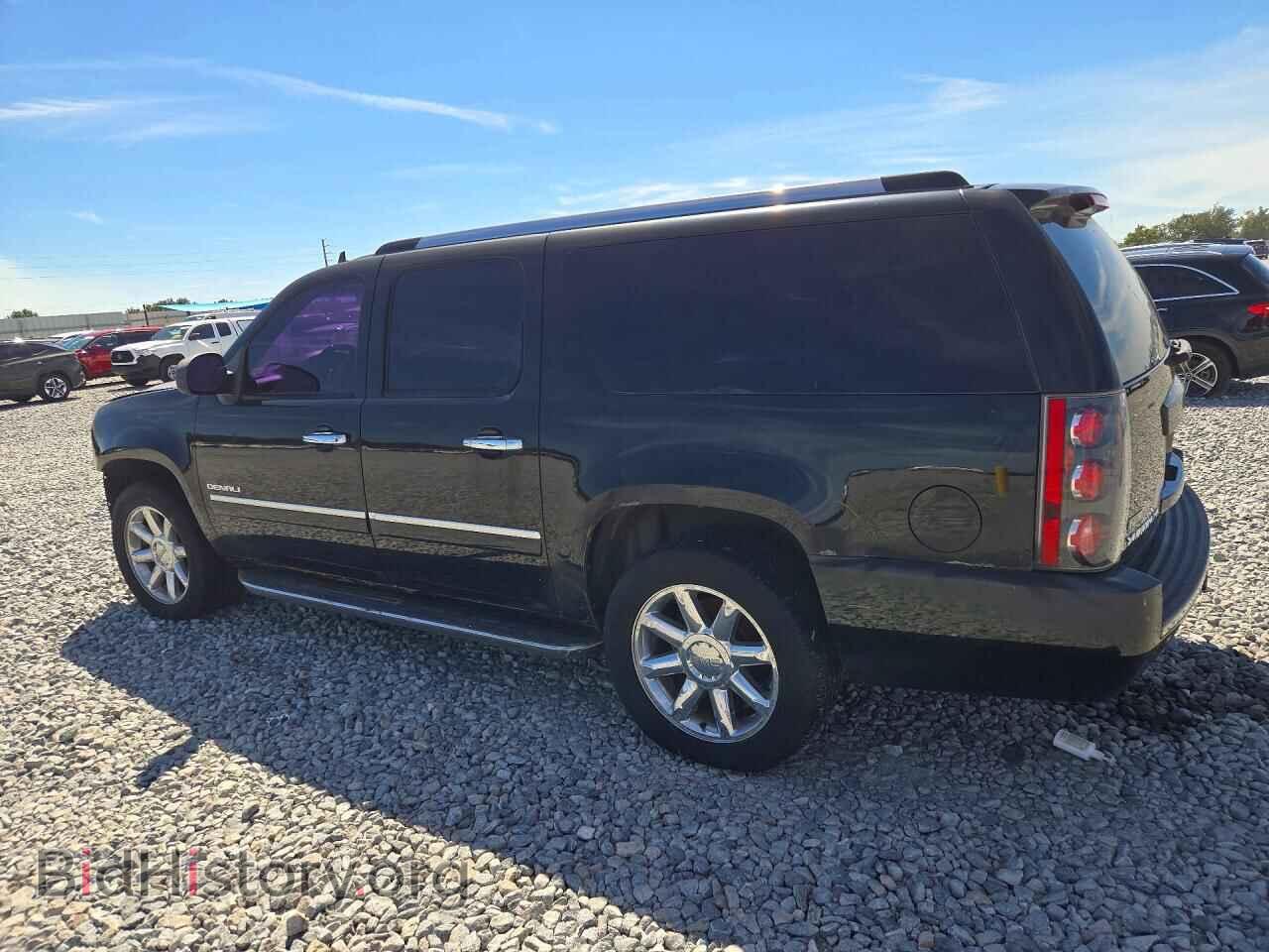 2010 GMC YUKON - VIN: 1GKUKMEF3AR213607 - Photo 2