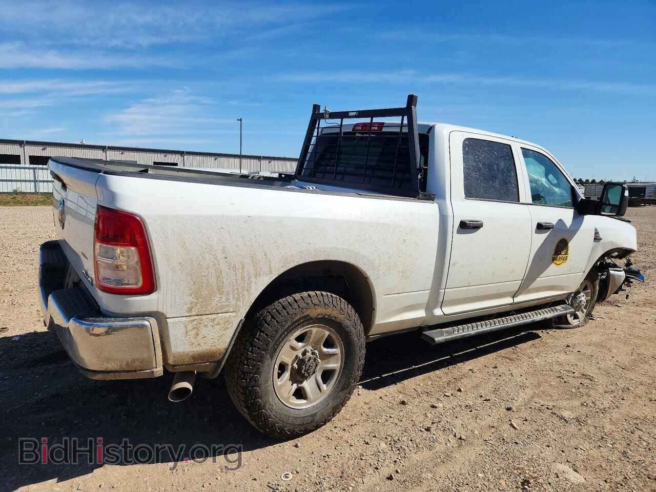 2024 RAM 2500 - VIN: 3C6UR5CLXRG413828 - Фото 3