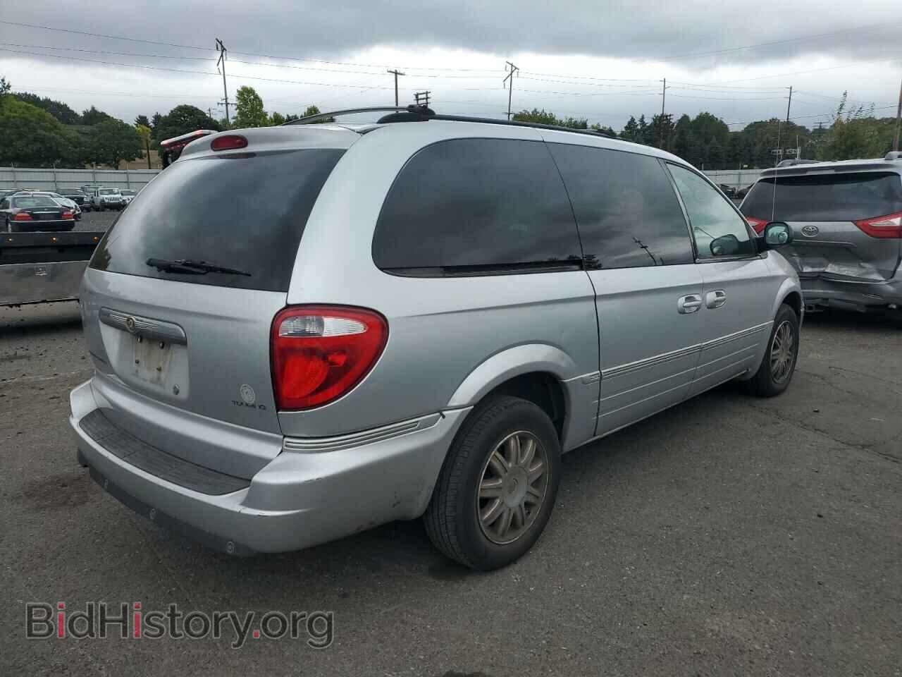 2007 CHRYSLER MINIVAN - VIN: 2A4GP54LX7R206402 - Фото 3