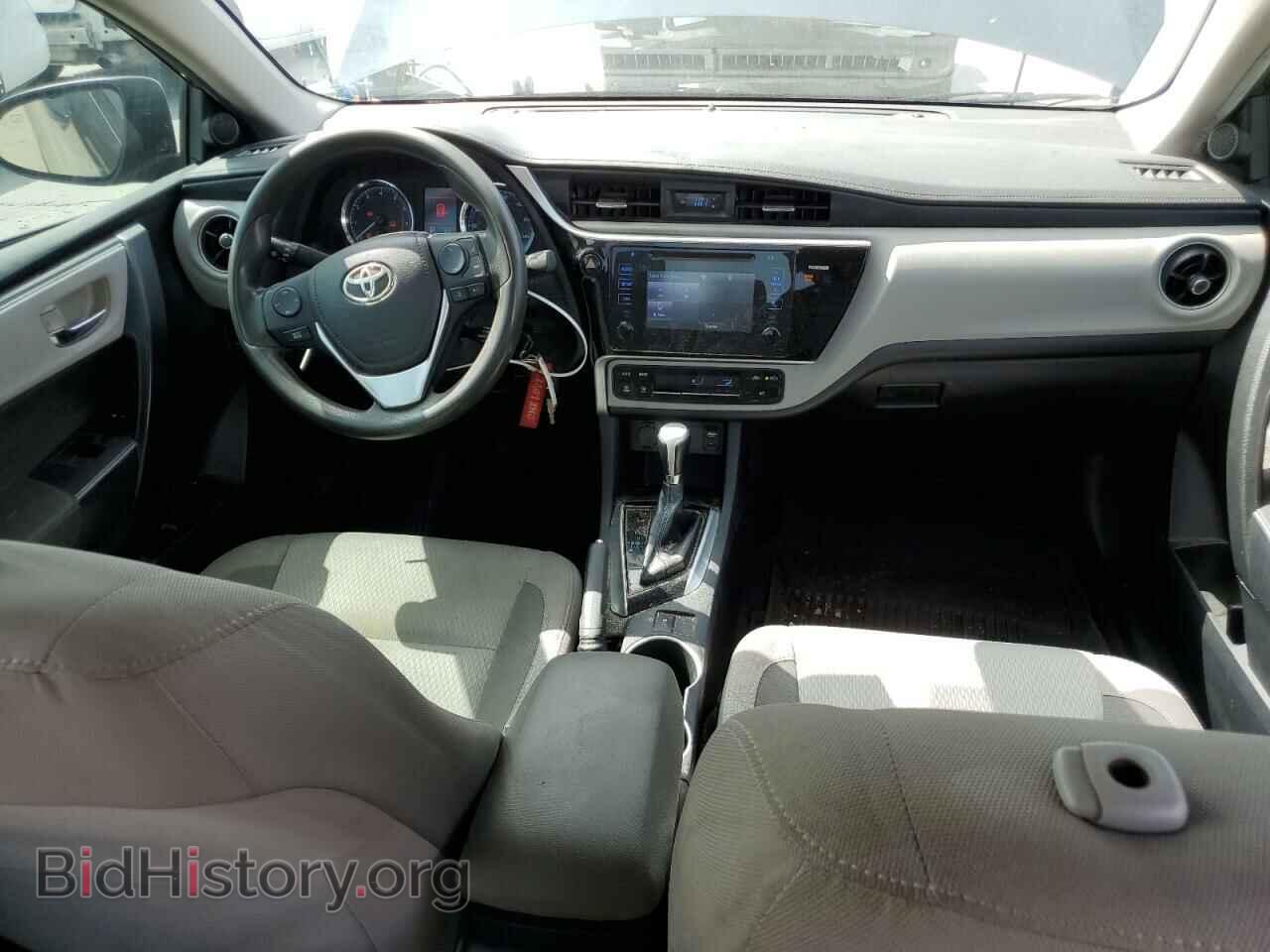 2017 TOYOTA COROLLA - VIN: 2T1BURHE1HC963489 - Фото 8