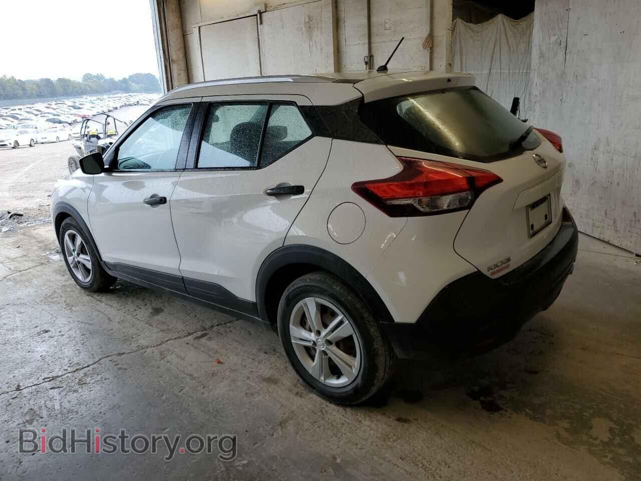 2019 NISSAN KICKS - VIN: 3N1CP5CUXKL554739 - Фото 2