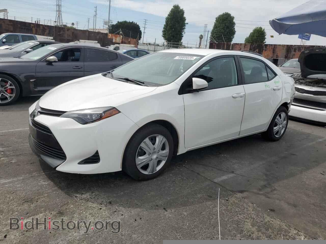 Photo 5YFBURHE4HP694503 - TOYOTA COROLLA 2017