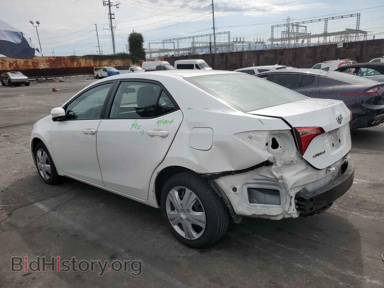 2017 TOYOTA COROLLA - VIN: 5YFBURHE4HP694503 - Фото 2