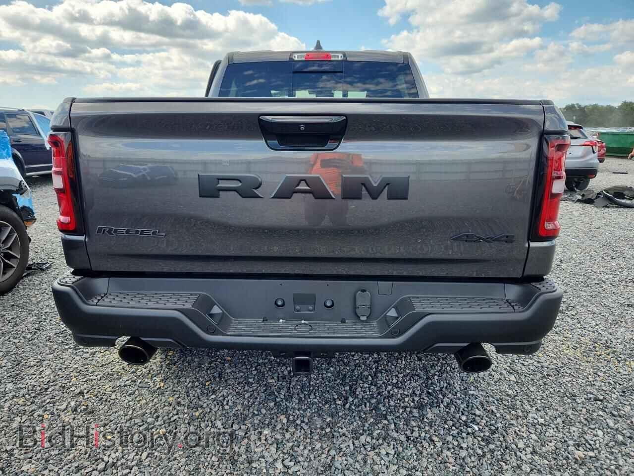 2026 RAM 1500 (VIN 1C6SRFLP7TN251669) — фото 6 из 14