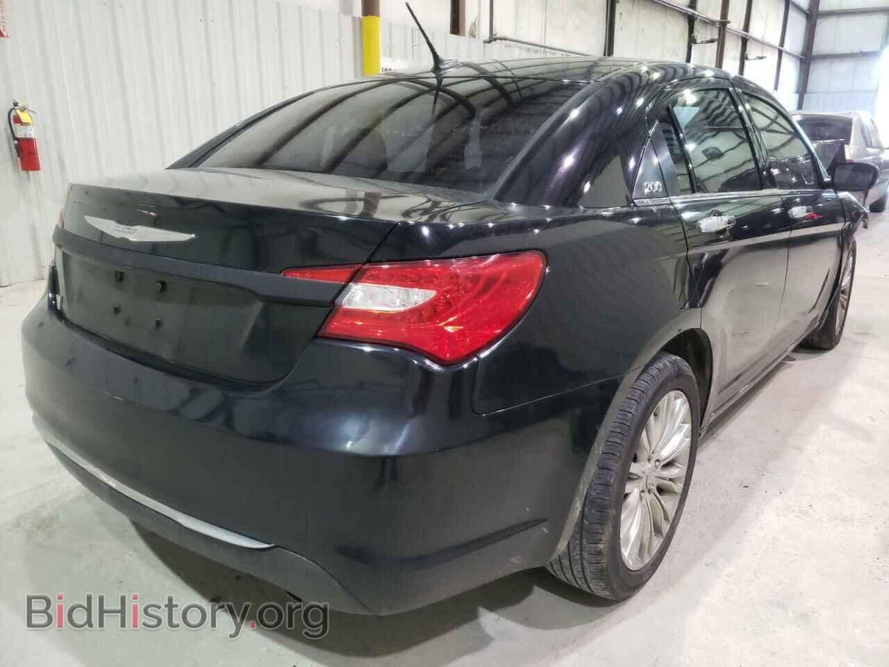 2012 CHRYSLER 200 - VIN: 1C3CCBCG9CN217874 - Фото 4