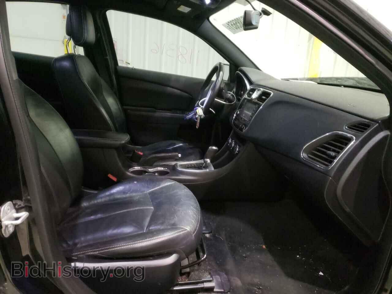 2012 CHRYSLER 200 - VIN: 1C3CCBCG9CN217874 - Фото 5