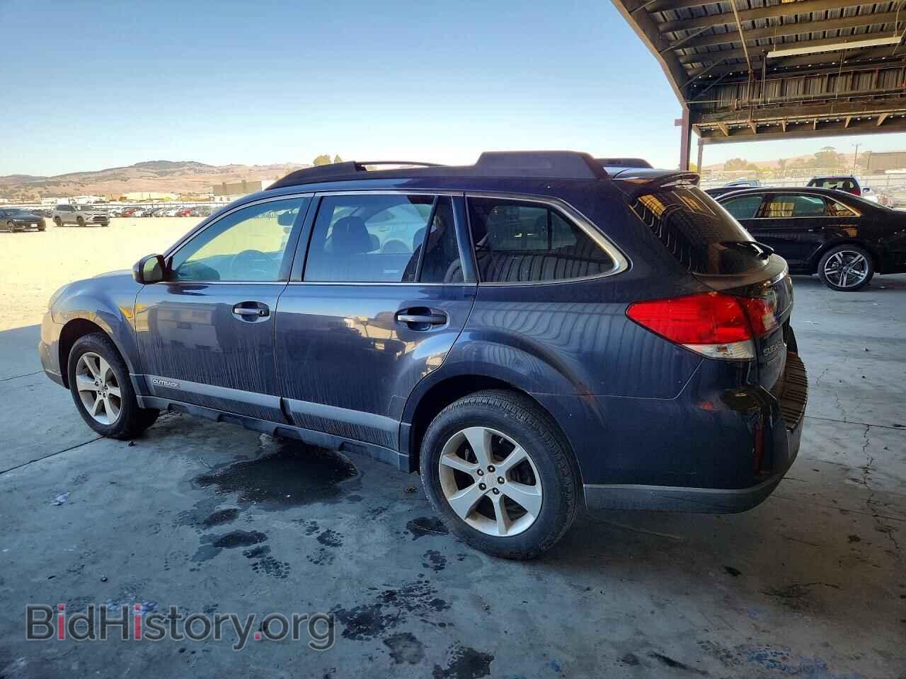 2013 SUBARU OUTBACK - VIN: 4S4BRBGC6D3300636 - Photo 2