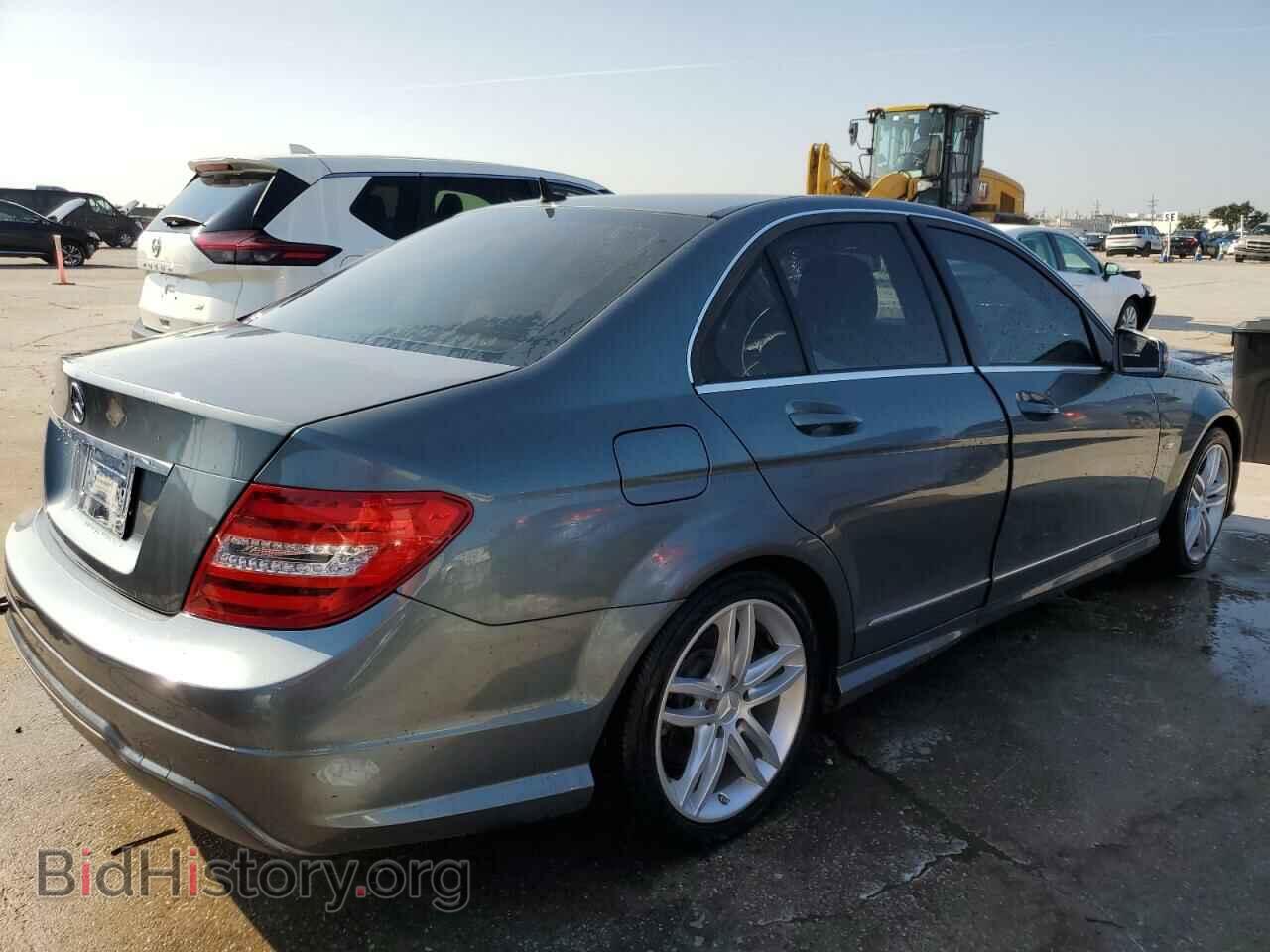 2012 MERCEDES-BENZ C-CLASS - VIN: WDDGF4HB2CA720947 - Фото 3