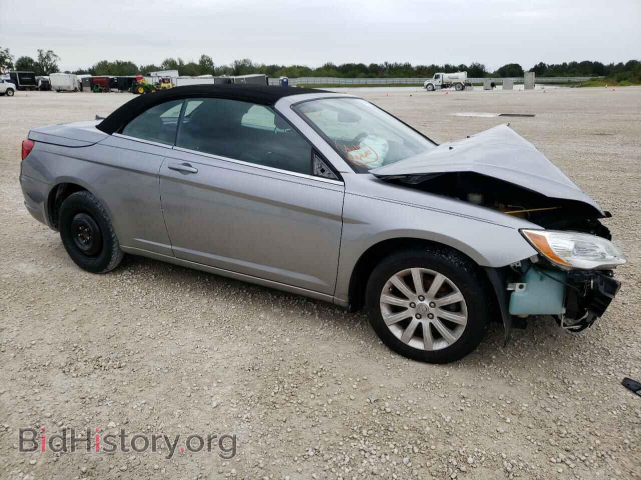 2013 CHRYSLER 200 - VIN: 1C3BCBEG5DN510326 - Фото 4