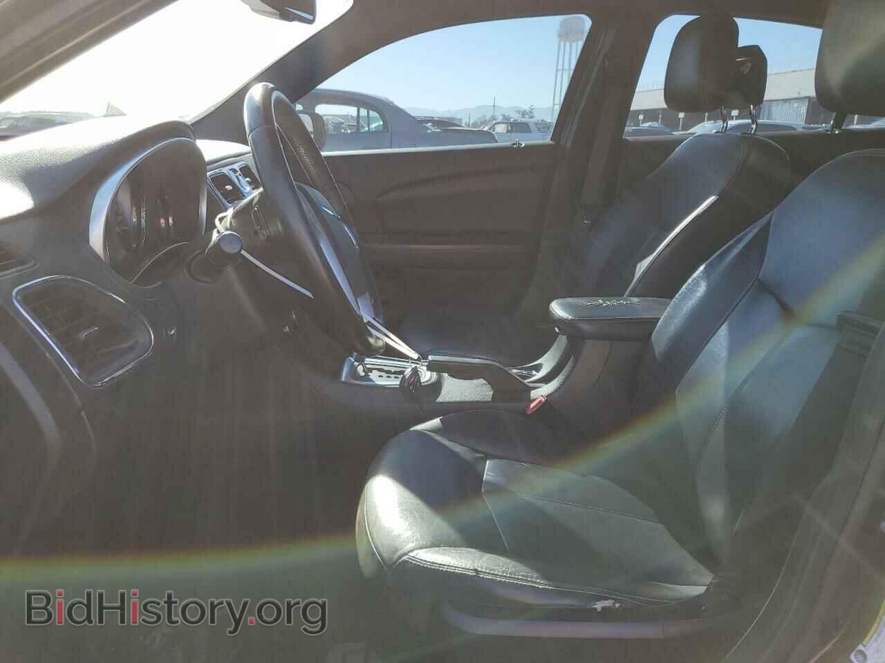 2011 CHRYSLER 200 - VIN: 1C3BC2FG4BN556063 - Фото 7