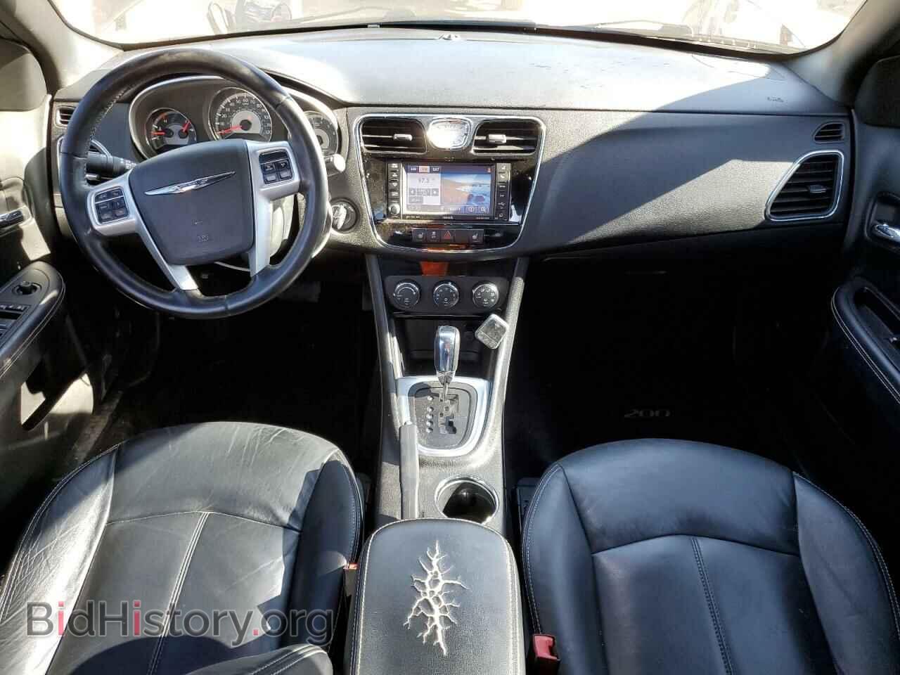 2011 CHRYSLER 200 - VIN: 1C3BC2FG4BN556063 - Фото 8