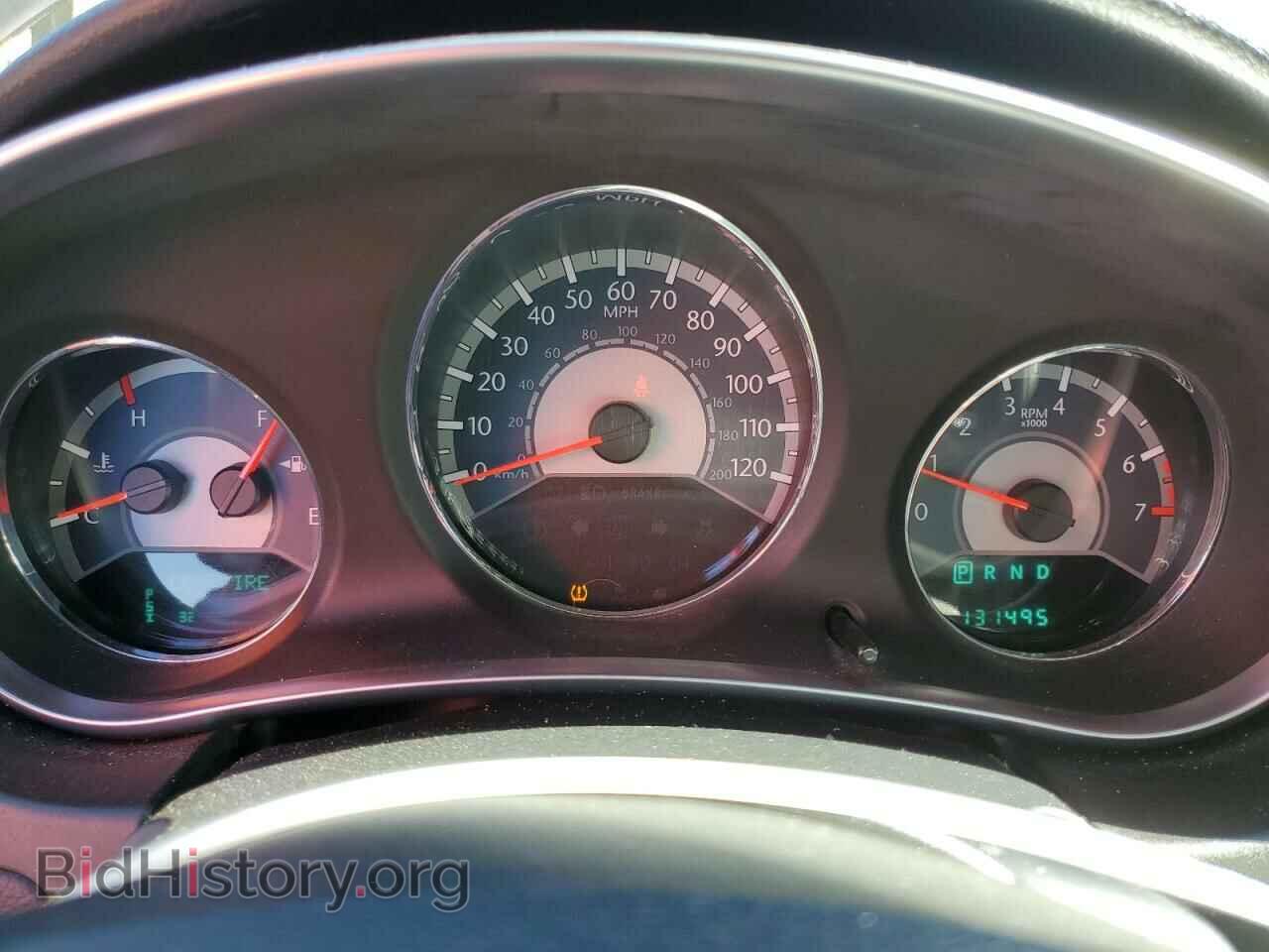 2011 CHRYSLER 200 - VIN: 1C3BC2FG4BN556063 - Фото 9