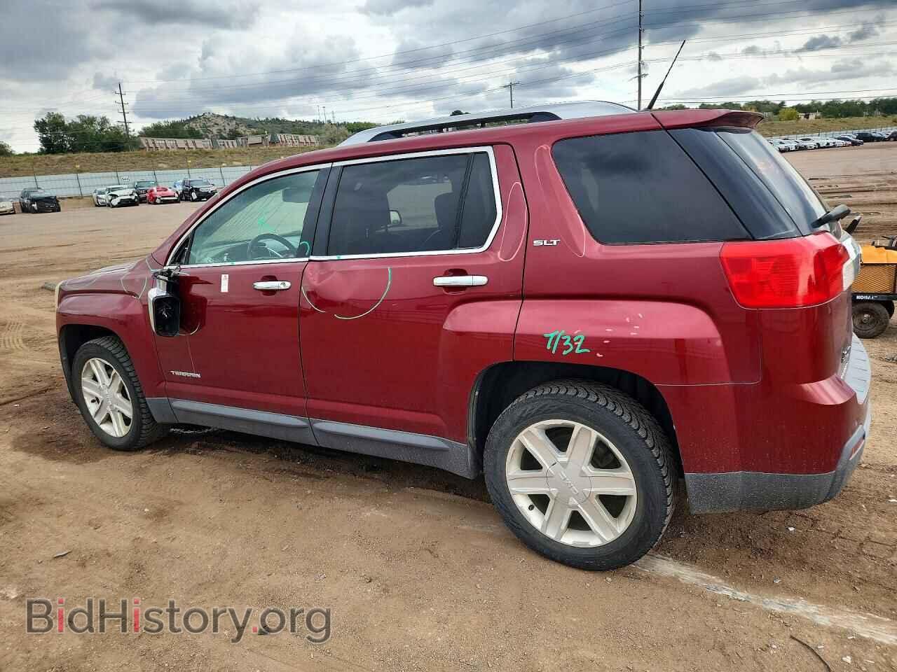 2011 GMC TERRAIN - VIN: 2CTFLXEC3B6425238 - Photo 2
