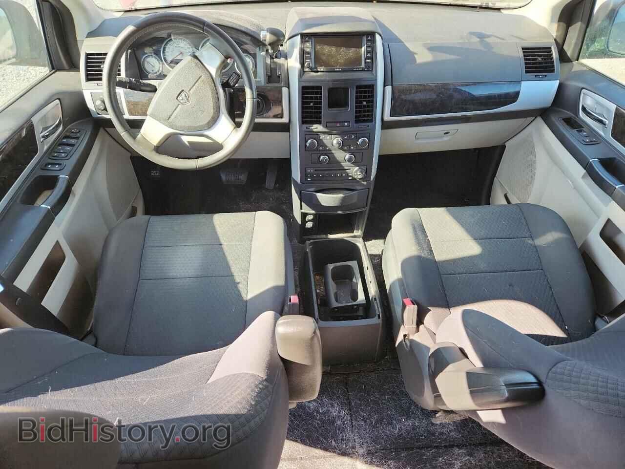 2010 DODGE CARAVAN - VIN: 2D4RN5D16AR335752 - Фото 8