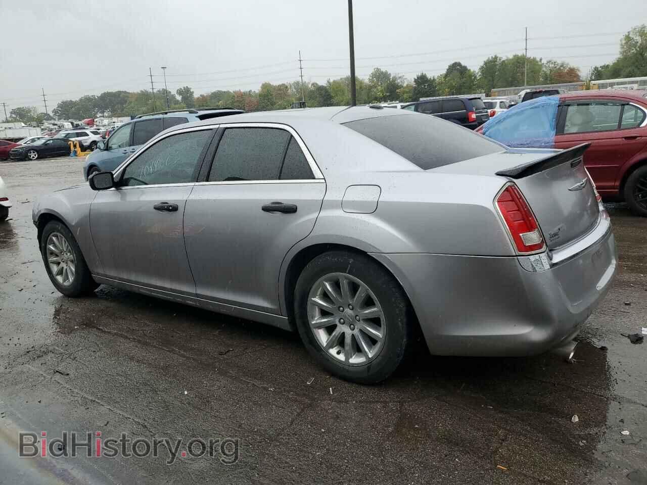 2014 CHRYSLER 300 - VIN: 2C3CCAEG8EH320738 - Фото 2