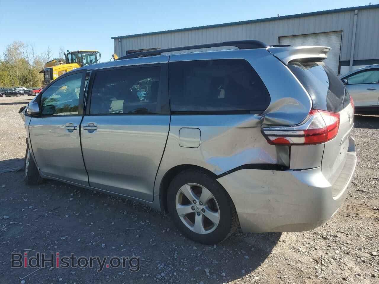 2017 TOYOTA All Models - VIN: 5TDKZ3DC4HS766567 - Фото 2