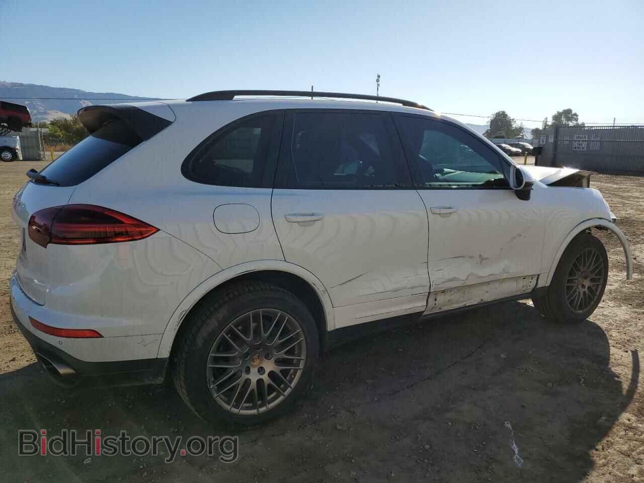 2017 PORSCHE CAYENNE - VIN: WP1AA2A22HKA88285 - Фото 3