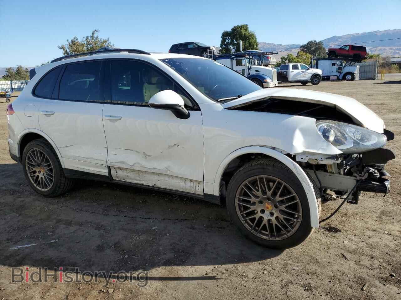 2017 PORSCHE CAYENNE - VIN: WP1AA2A22HKA88285 - Фото 4