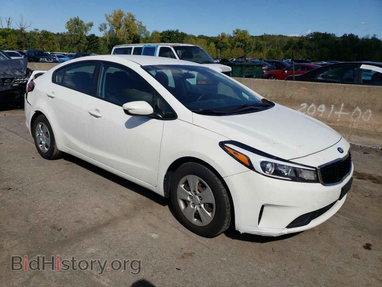 2017 KIA FORTE - VIN: 3KPFK4A71HE013804 - Фото 4