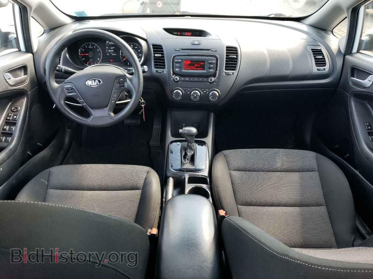 2017 KIA FORTE - VIN: 3KPFK4A71HE013804 - Фото 8