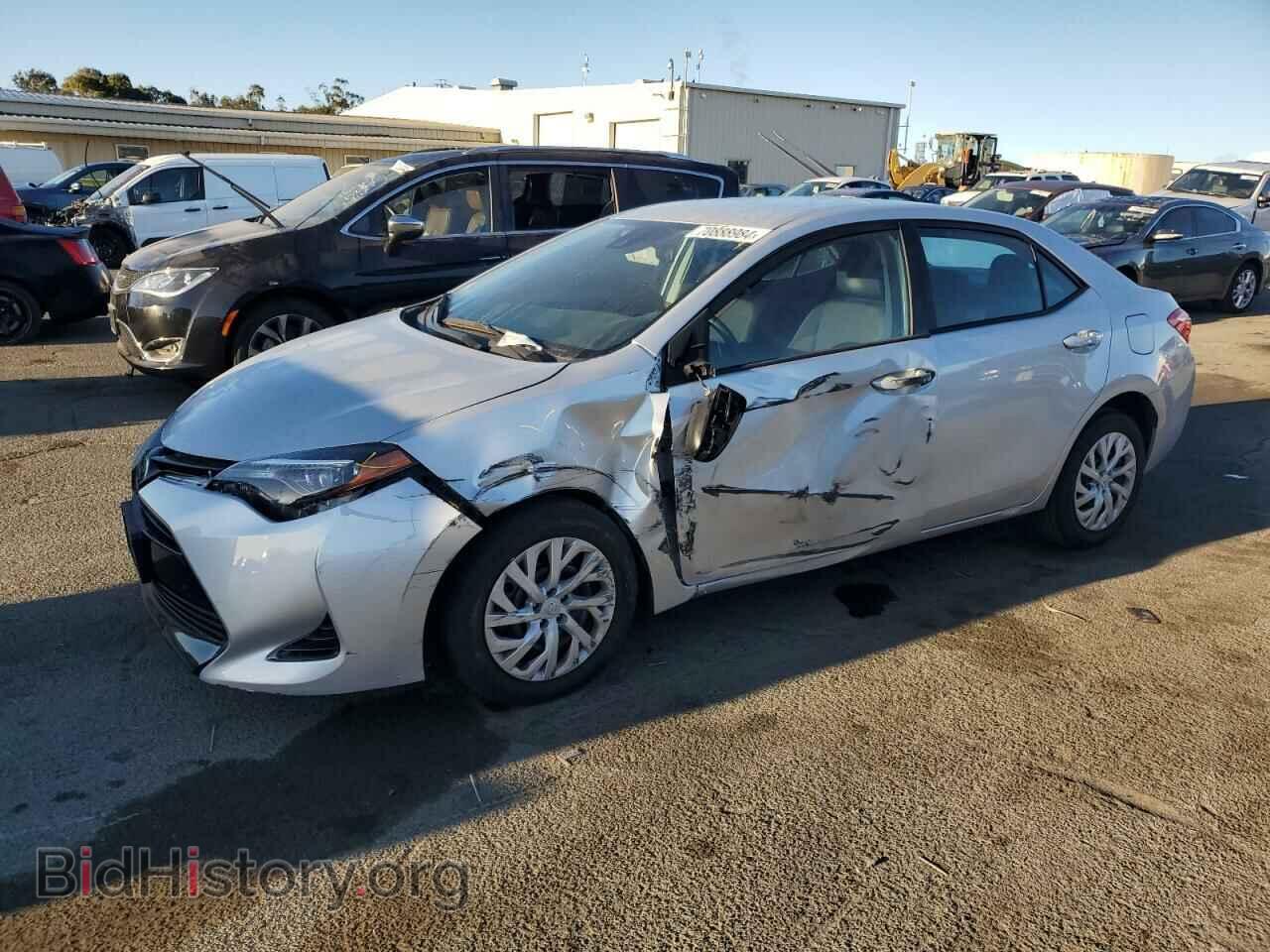 Фотография 5YFBURHEXHP713541 - TOYOTA COROLLA 2017