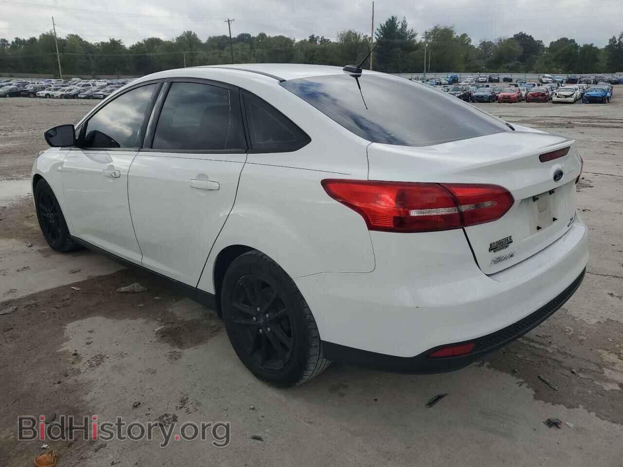 2015 FORD FOCUS - VIN: 1FADP3F23FL217952 - Фото 2