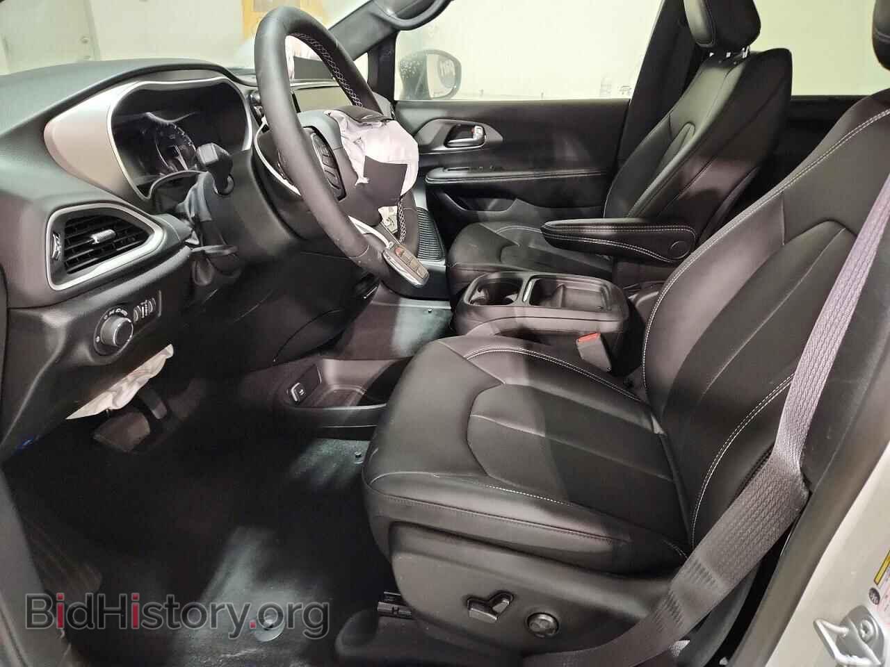 2027 CHRYSLER PACIFICA - VIN: 2C4RC1BG5VR590580 - Photo 7